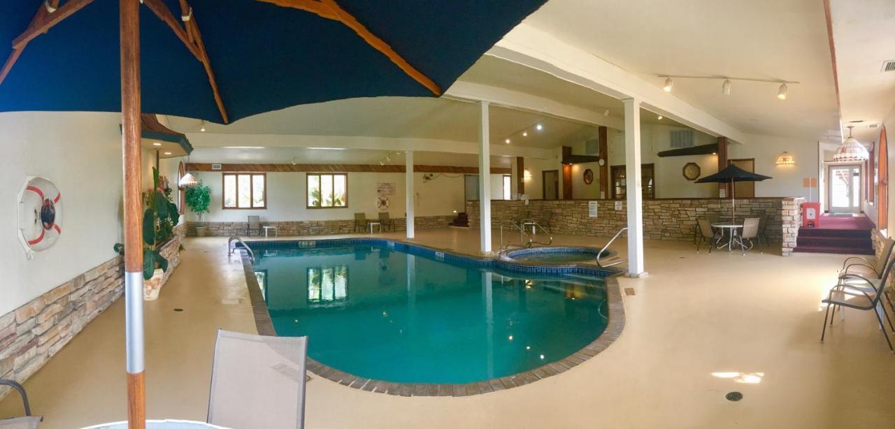 Landmark Motor Inn Glens Falls Ngoại thất bức ảnh
