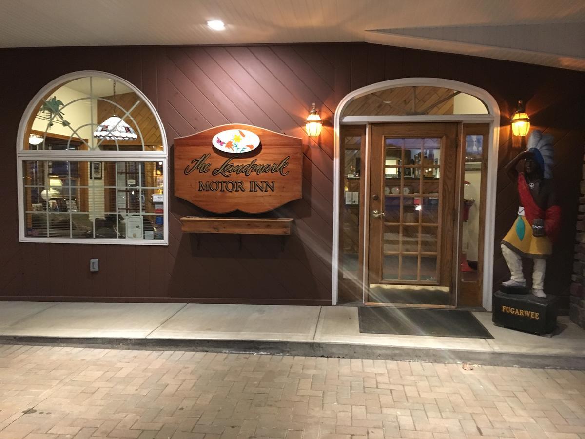 Landmark Motor Inn Glens Falls Ngoại thất bức ảnh