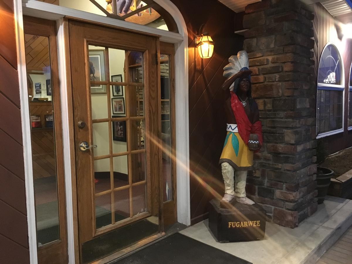 Landmark Motor Inn Glens Falls Ngoại thất bức ảnh