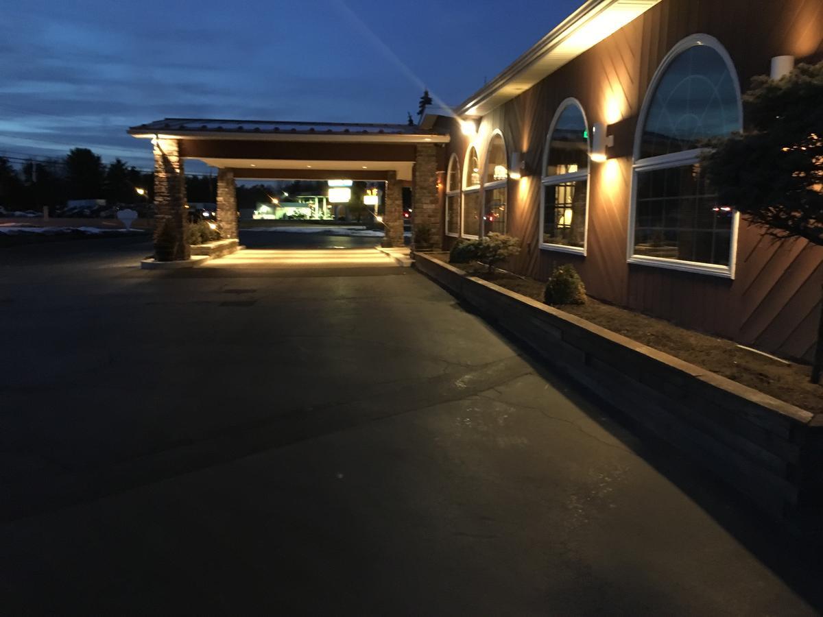 Landmark Motor Inn Glens Falls Ngoại thất bức ảnh