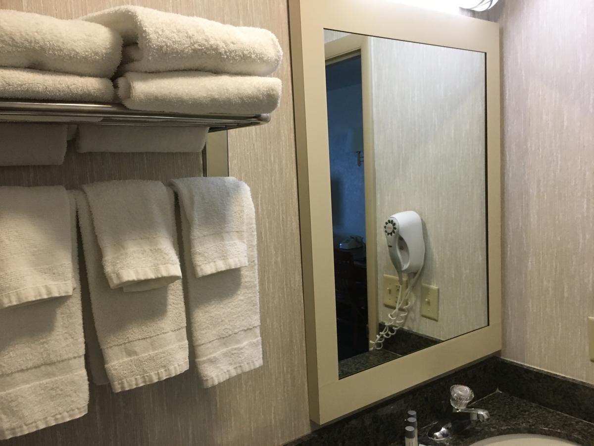 Landmark Motor Inn Glens Falls Ngoại thất bức ảnh