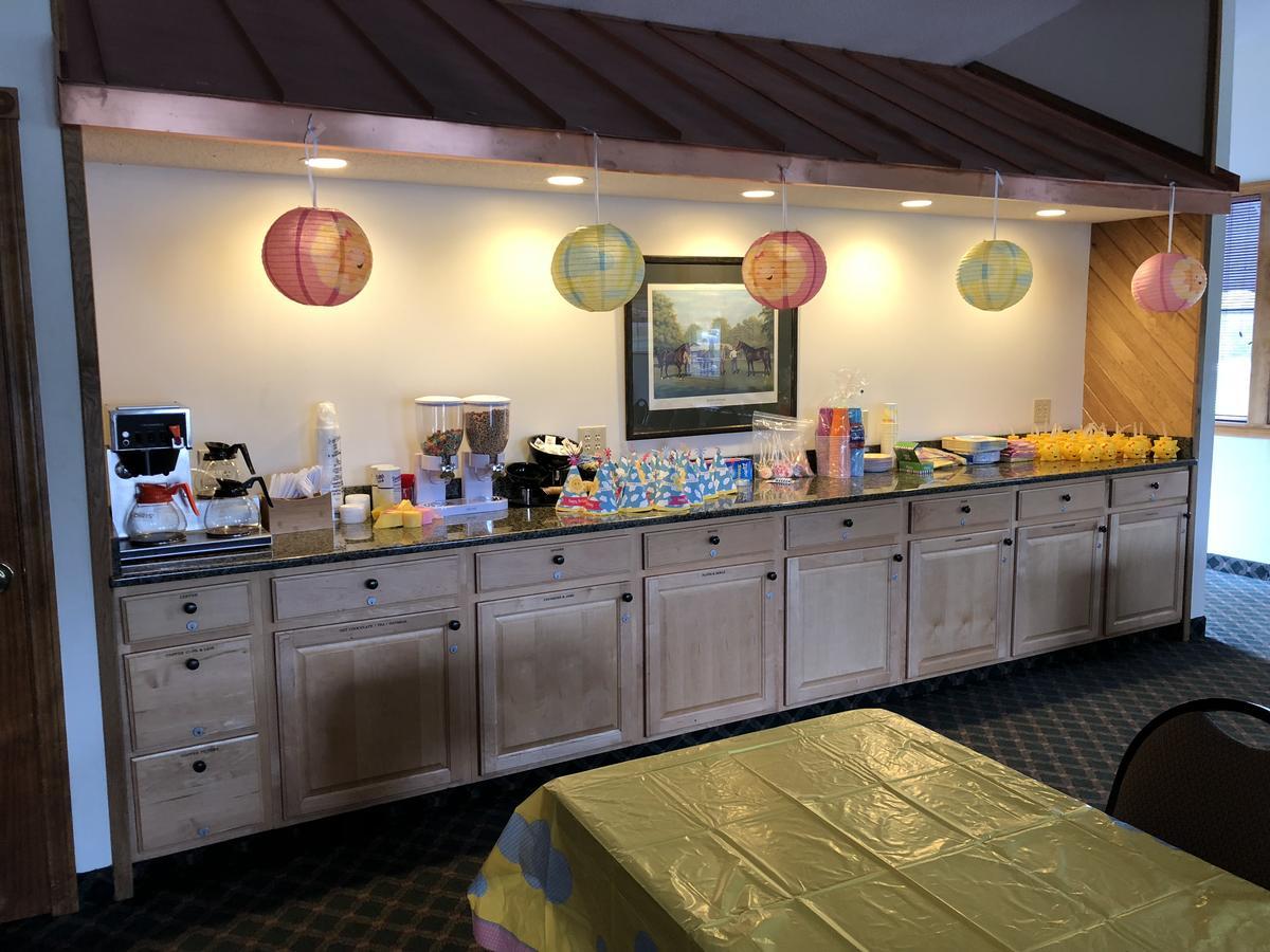 Landmark Motor Inn Glens Falls Ngoại thất bức ảnh